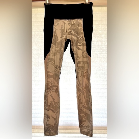 Athleta Leggings Women’s Size Small Designed in California - Picture 2 of 6